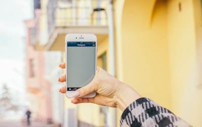 ¿Los servicios de aplicaciones móviles personalizadas ofrecen ahorros a largo plazo?