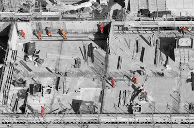 ¿Automatización de informes de proyectos de construcción para tareas repetitivas?