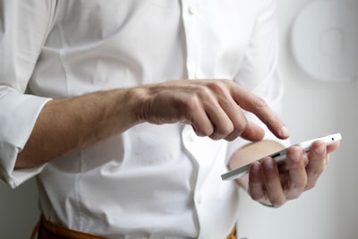 Análisis de las 15 empresas top en apps móviles para equipos de campo