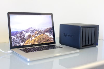 Ahorra $100 en el dock Thunderbolt 5 para futuro-proof