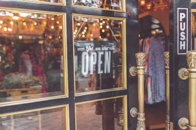 Importancia del presupuesto de tienda virtual para pequeñas empresas en España