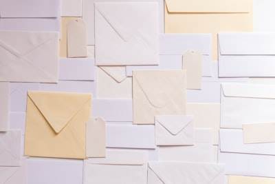 Construye una lista de correo con infoproductos personalizados.