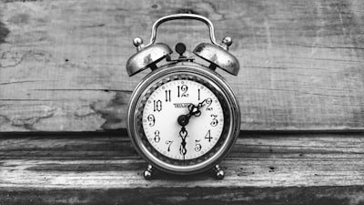 Memoria estructurada multimodal y temporal para video agentivo ultralargo