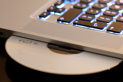 ¿Se puede respaldar o restaurar fácilmente el software de auditoría de cumplimiento de GDPR?