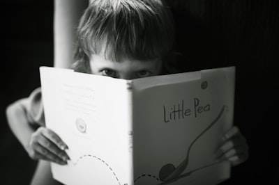 Generador de libros de cuentos para niños por inteligencia artificial