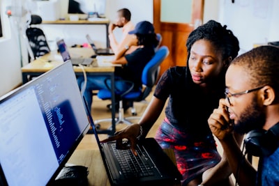Experiencia y certificación en software educativo personalizado