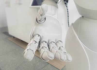 Automatización con inteligencia artificial en Reus