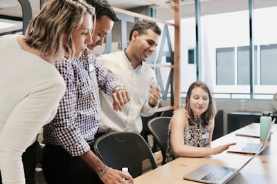 Proveedor líder de portal de empleados con movilidad interna en Barcelona