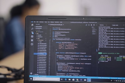 Beneficios del software de despacho y programación para prácticas comerciales sostenibles
