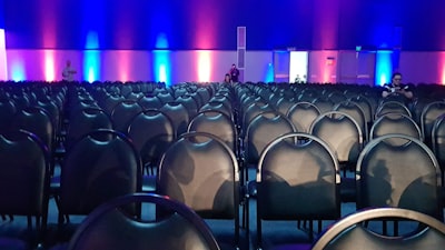 Cómo hacer crecer una conferencia de 80 a 800 asistentes