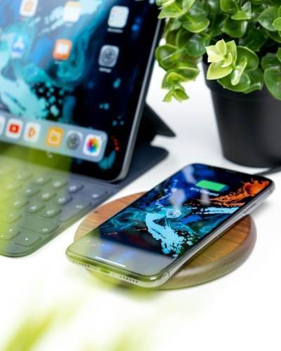 ¿Es la compatibilidad con dispositivos móviles un requisito para el software empresarial?