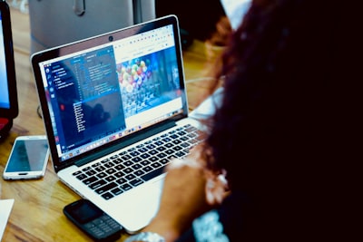 El mejor momento para adoptar una empresa de desarrollo de software con IA
