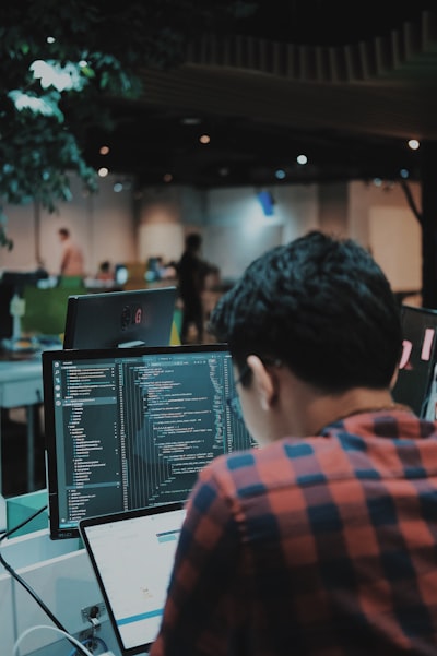 Los 100 mejores expertos en socios de desarrollo de software B2B en Valladolid