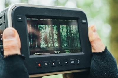 Evaluación de comprensión audiovisual en modelos de lenguaje multimodal