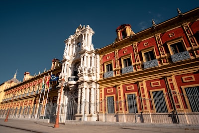 Beneficios oficiales del socio de empleados de IA en Sevilla con más de 15 años