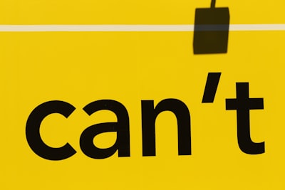 Cómo los resúmenes de IA reducen el desperdicio y optimizan recursos