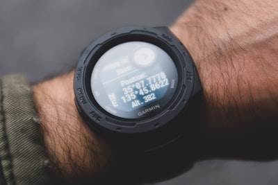 Construyendo Fake Watch Detect: Convertir confianza en ganancias
