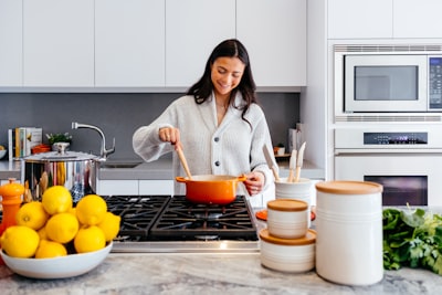 6 gadgets de cocina que simplifican la vida adulta