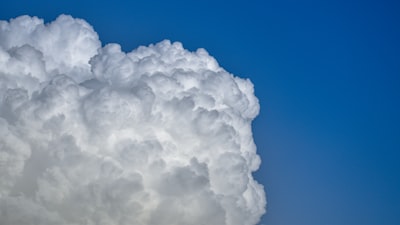 ¿La evaluación de seguridad en la nube reemplaza procesos manuales?