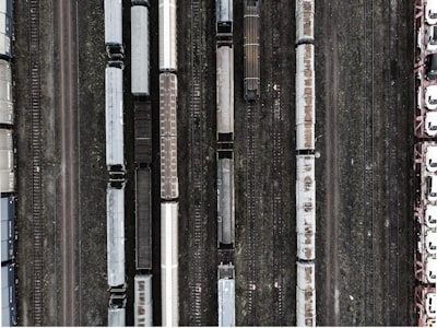 Los tipos de trenes motrices híbridos.