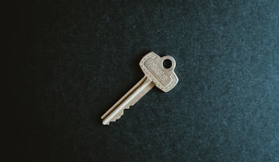Automatización de Licencias con IA para Desarrolladores