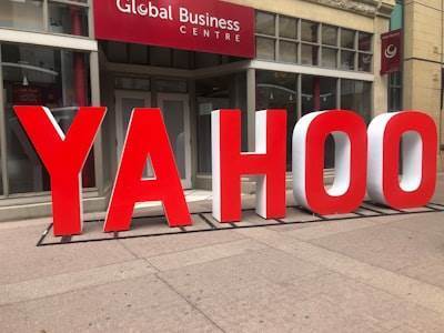 ¿Por qué comprar cuentas de Yahoo es preferido por profesionales en línea?