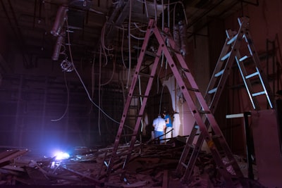 La NASA demuele soportes de prueba históricos