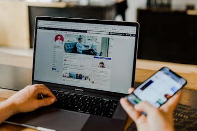 Claves para una intranet con red social y moderación en equipos remotos