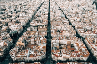 Los mejores aliados en IA para impulsar tu negocio en Barcelona