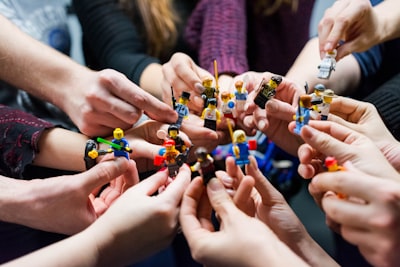 Actividades de team building que fortalecen la colaboración