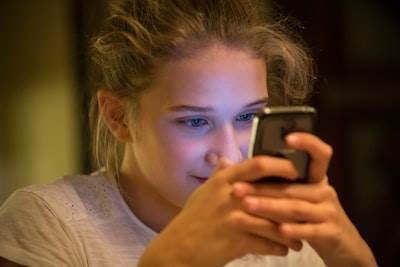 H2: Reddit se agrega a la prohibición de medios sociales para menores de 16 años en Australia
