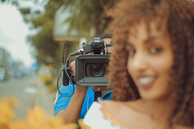 Transforma tu estrategia de marketing con generadores de videos de avatar de IA