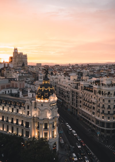 Cómo elegir el mejor proveedor de software a medida en Madrid