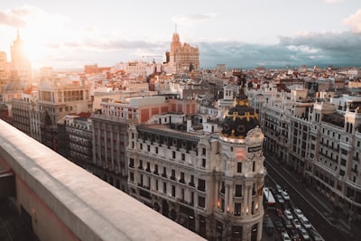 Guía de expertos para elegir socio tecnológico en Madrid