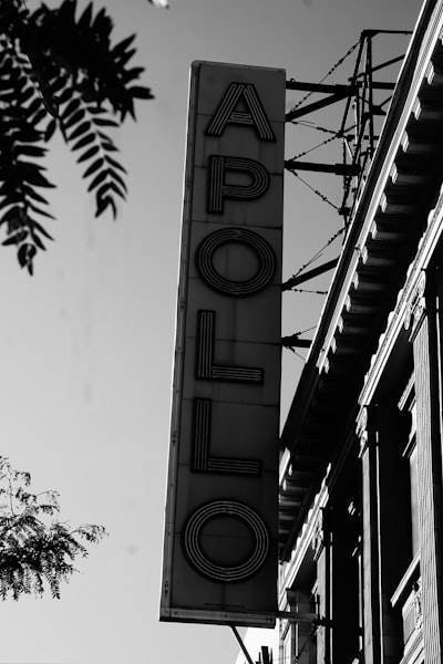 Metropolis Bold Font: A to Z