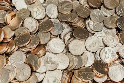 Monetzly: Increase Developer Income with AI-based Monetization Strategies
