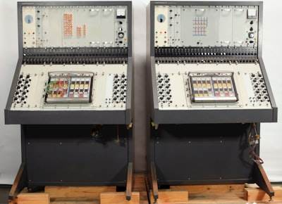 Battle of the Final Great: Automatic Telephone Exchange Station vs Manual Telephone Exchange Station