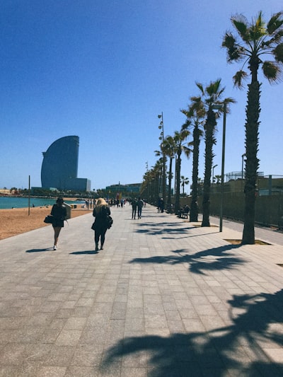 Los 5 mejores expertos en contratación de empleados digitales en Barcelona