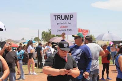 Trump bloquea estados para hacer cumplir reglas de IA