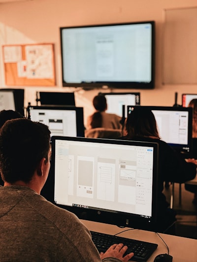 Servicios profesionales de desarrollo de aplicaciones de escritorio en Madrid