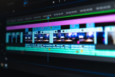 Cómo MAVEN mejora la calidad de datos de entrenamiento para VLMs