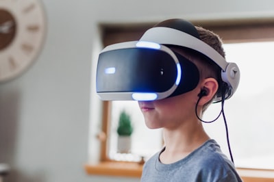 Automatizando el etiquetado emocional en VR con LLMs