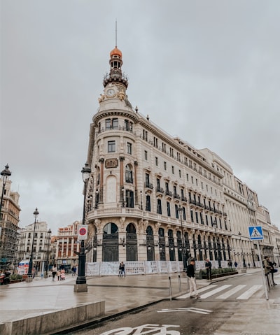 Plataforma de búsqueda empresarial en Madrid