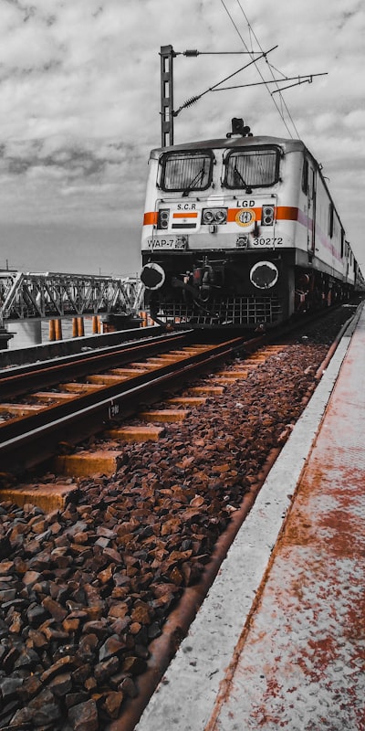 Reducción de dependencia humana en operaciones ferroviarias
