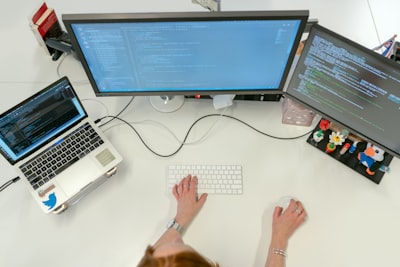 Software personalizado para reducir el trabajo manual en Valladolid