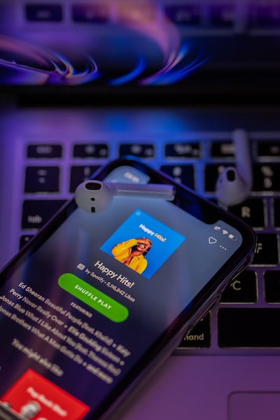 Así funciona el detector de música IA de Deezer en múltiples plataformas
