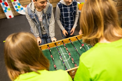 Juegos de Construcción de Equipos para Jóvenes