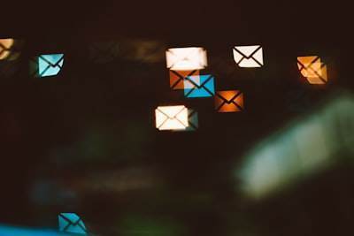 Cómo usar IA para escribir correos profesionales