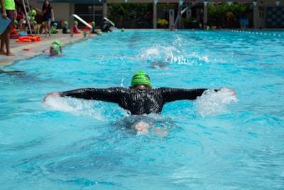 Aquí los ingresos todo el año con una Franquicia de Escuela de Natación con Alas de Agua