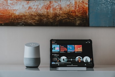 ¿Sigue valiendo la pena el altavoz inteligente de Google?